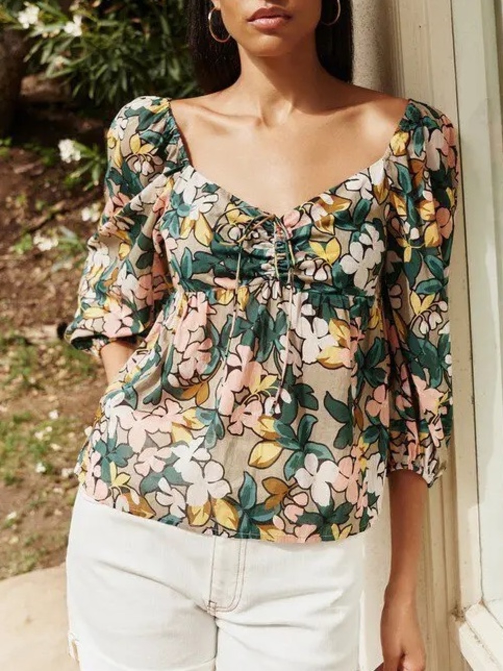 Velvet by Graham & Spencer Anthropologie Floral Puff-Sleeve Peasant Top